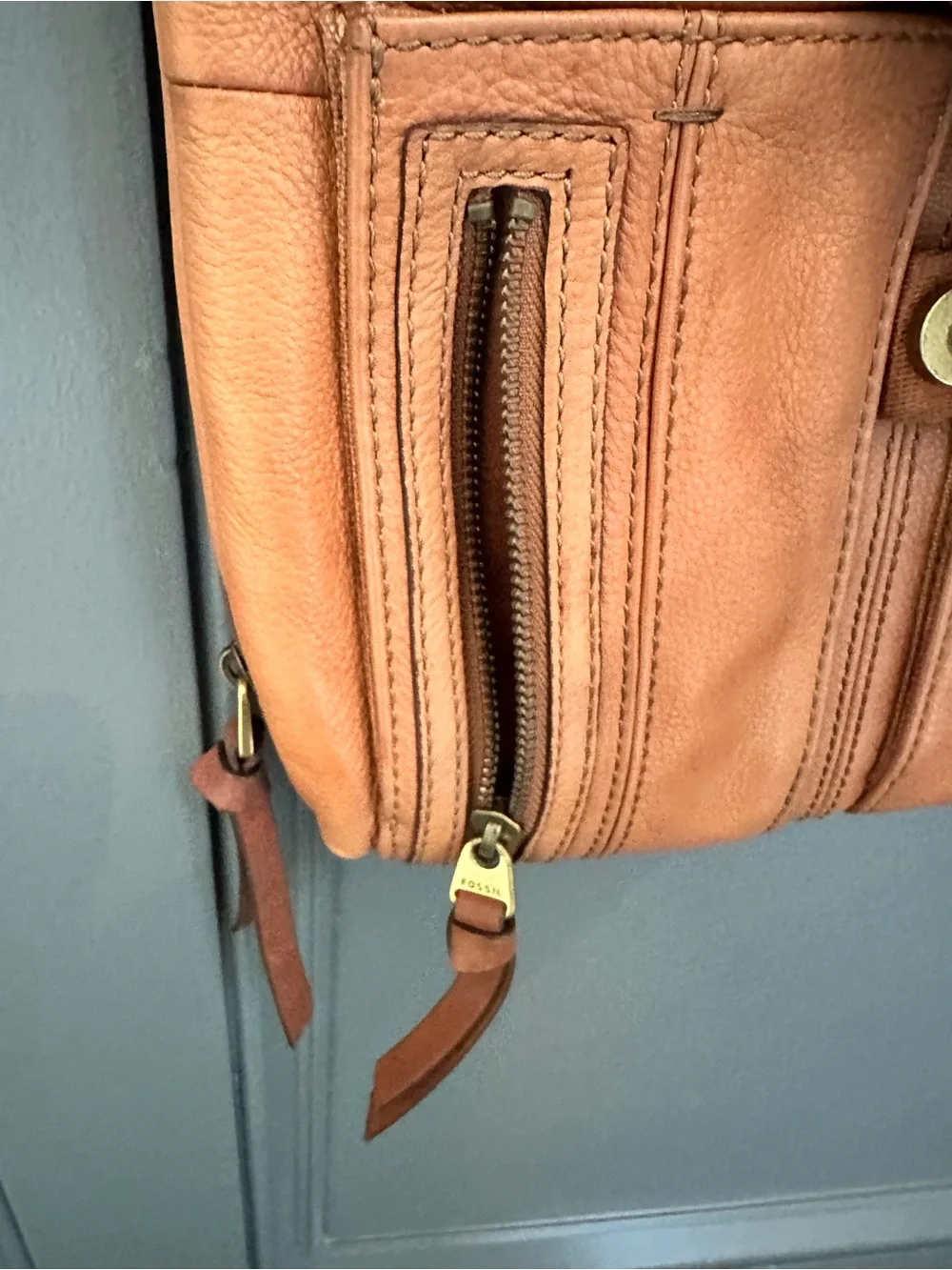 Fossil genuine leather cognac Crossbody bag